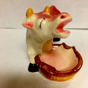 1960 era cow ashtray pink porcelain